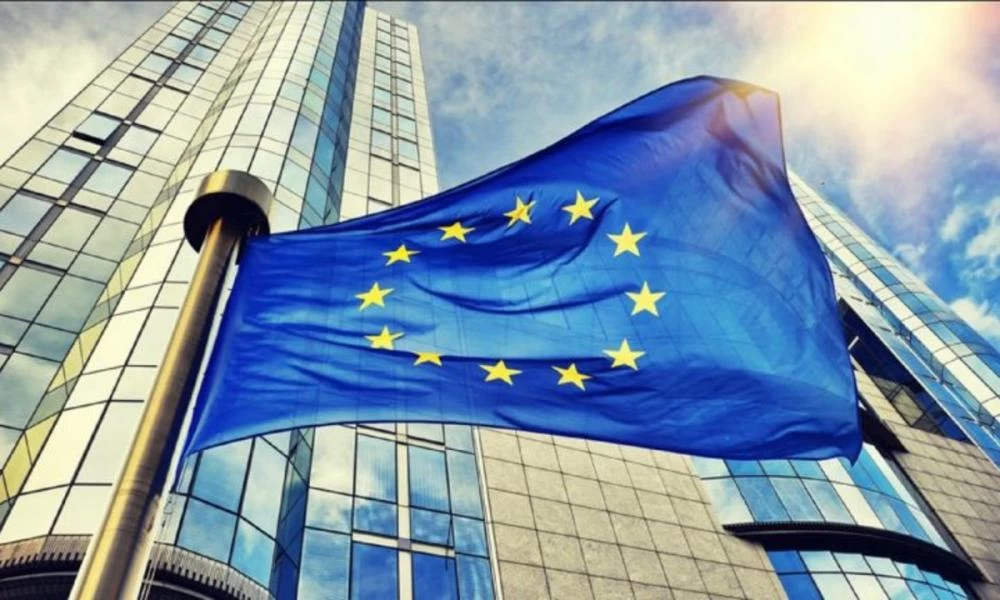 "Πράσινο φως" στις διαπραγματεύσεις ΕΕ-Πολωνίας και Ουγγαρίας